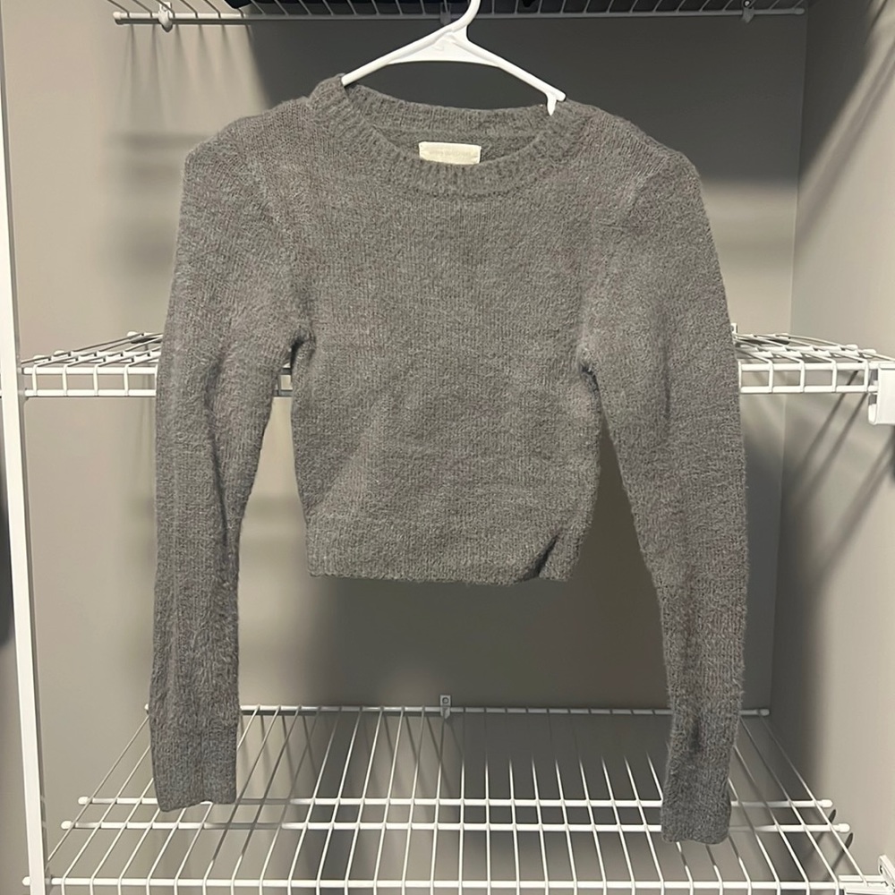 NWOT * Urban Outfitters Grey Fuzzy Sweater Size XS